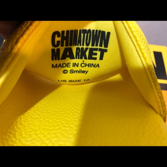 Chinatown Market, Smiley Face Slide, Various Sizes - Picture 7 of 7